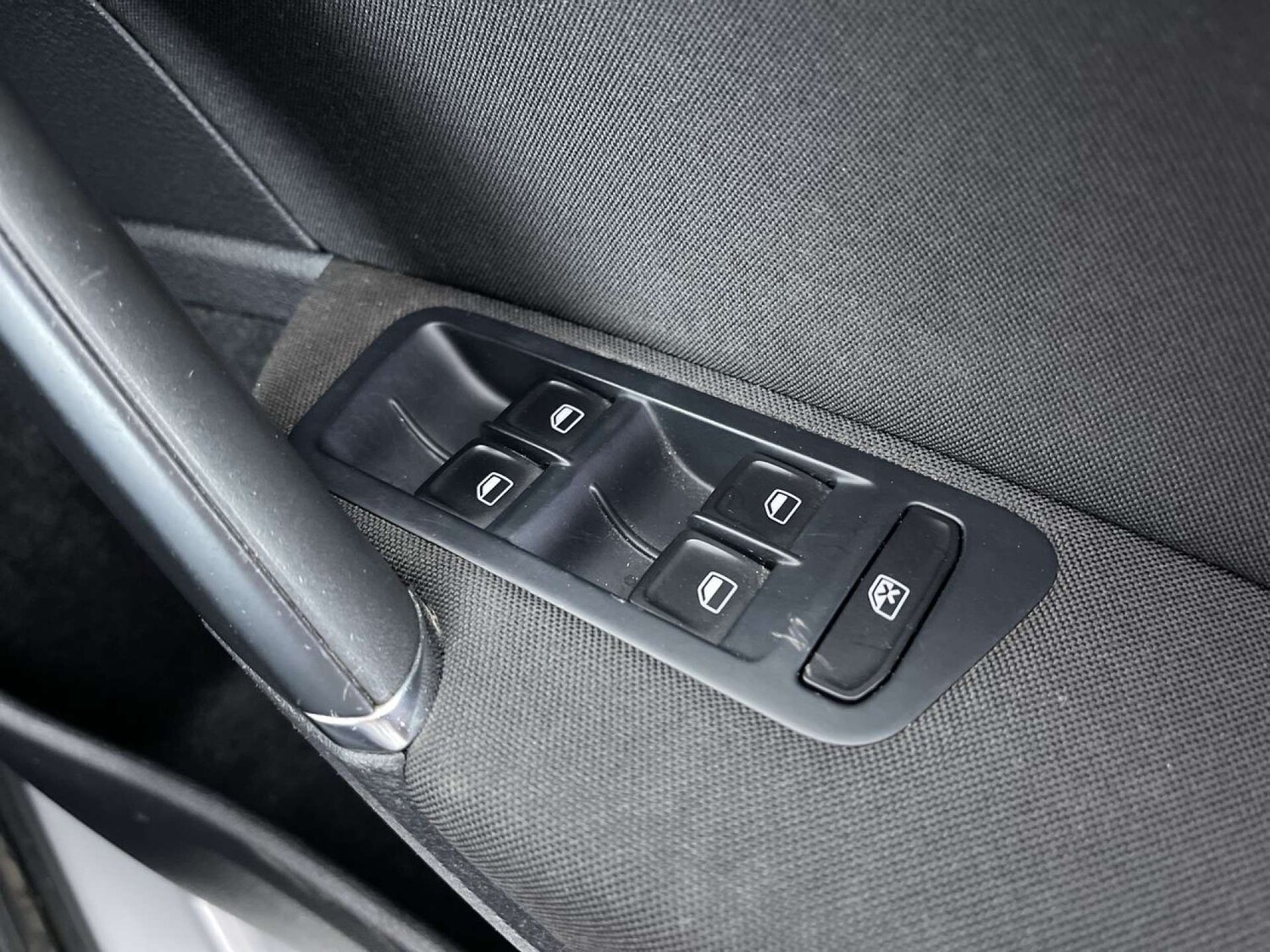 Used Volkswagen Golf 2015 for sale - 76280370: Photo 47