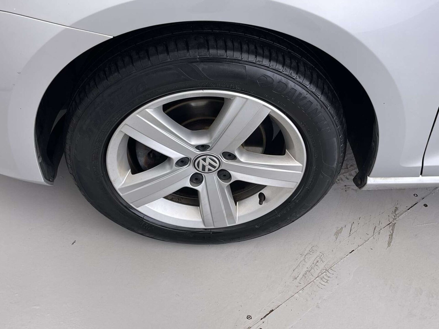 Used Volkswagen Golf 2015 for sale - 76280370: Photo 9