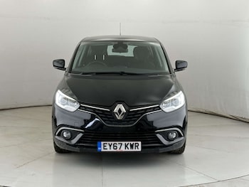 Used Renault Scenic 2017 for sale - 77931994: Photo