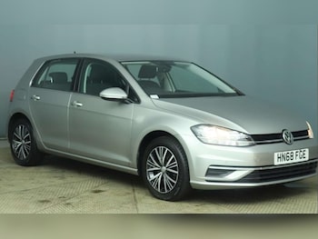 Volkswagen - Golf