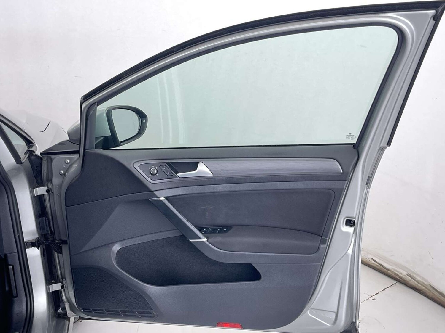 Used Volkswagen Golf 2018 for sale - 76556032: Photo 29