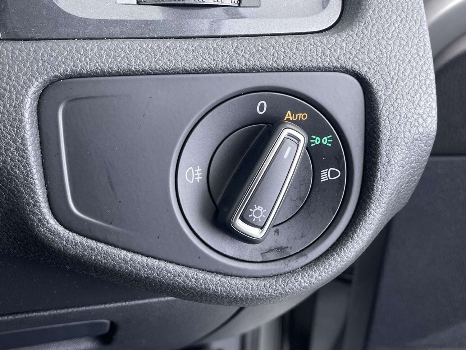 Used Volkswagen Golf 2018 for sale - 76556032: Photo 49