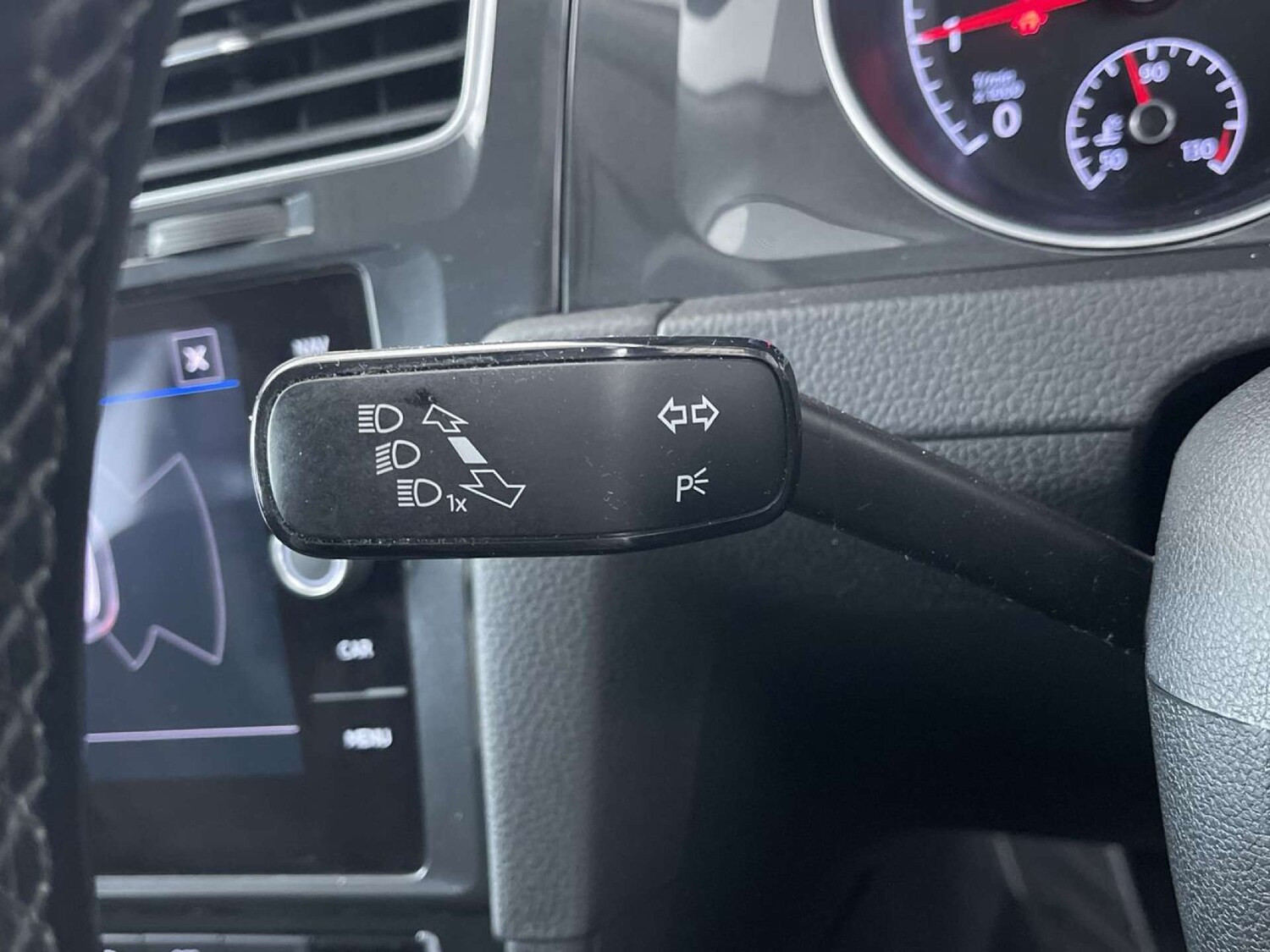 Used Volkswagen Golf 2018 for sale - 76556032: Photo 53