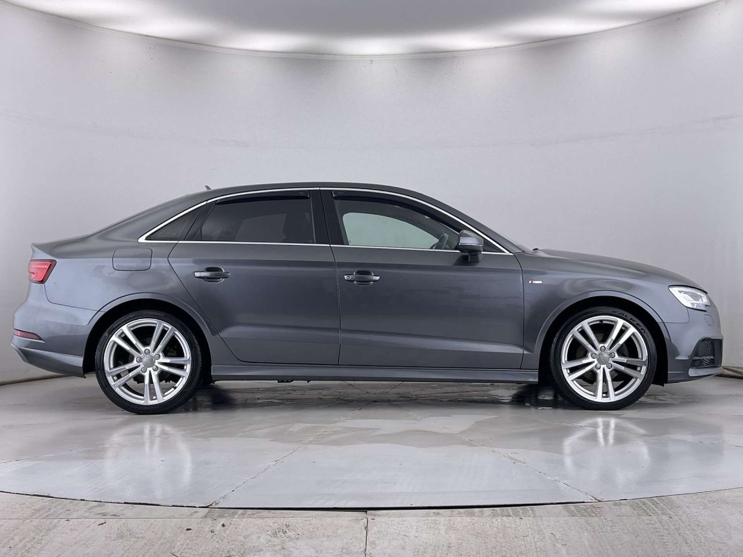 Used Audi A3 2017 for sale - 76602029: Photo 15