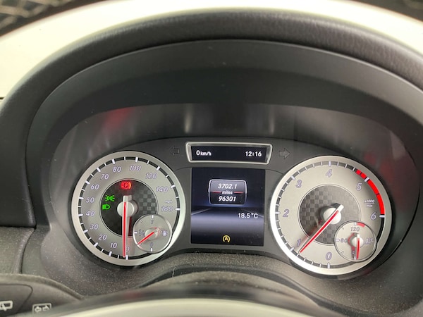 Used Mercedes-Benz A-Class 2015 for sale - 76333109: Photo 13