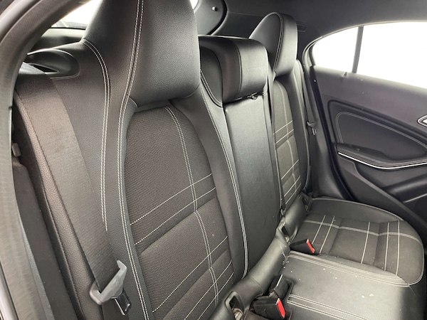 Used Mercedes-Benz A-Class 2015 for sale - 76333109: Photo 8