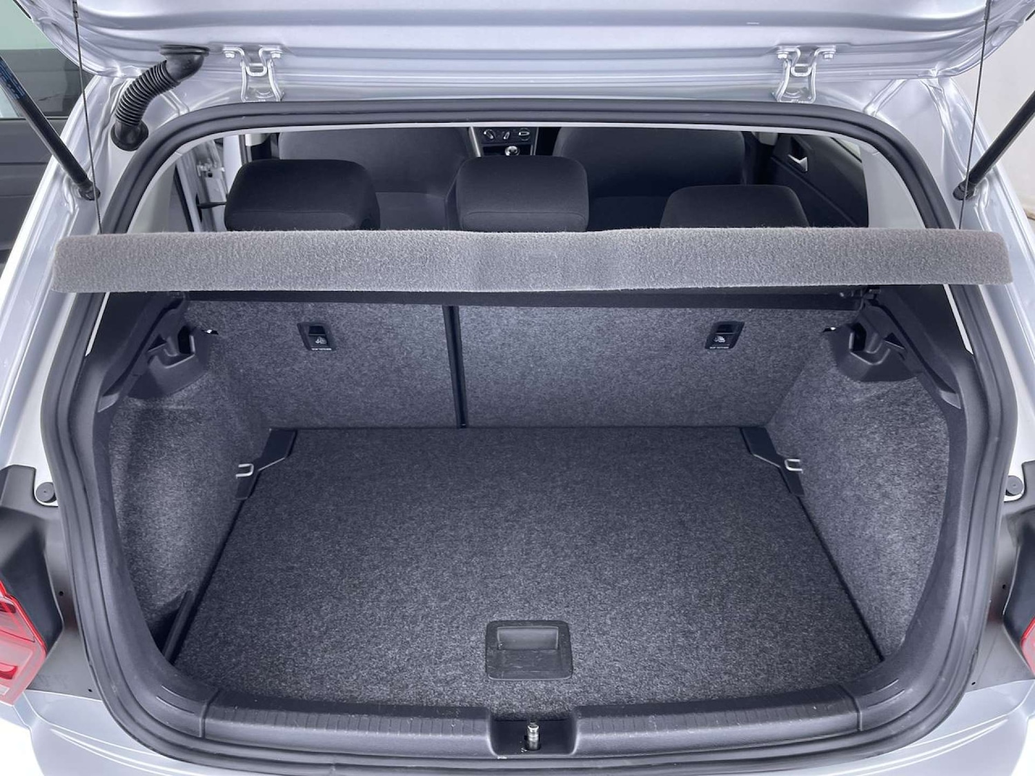 Used Volkswagen Polo 2018 for sale - 76602152: Photo 10