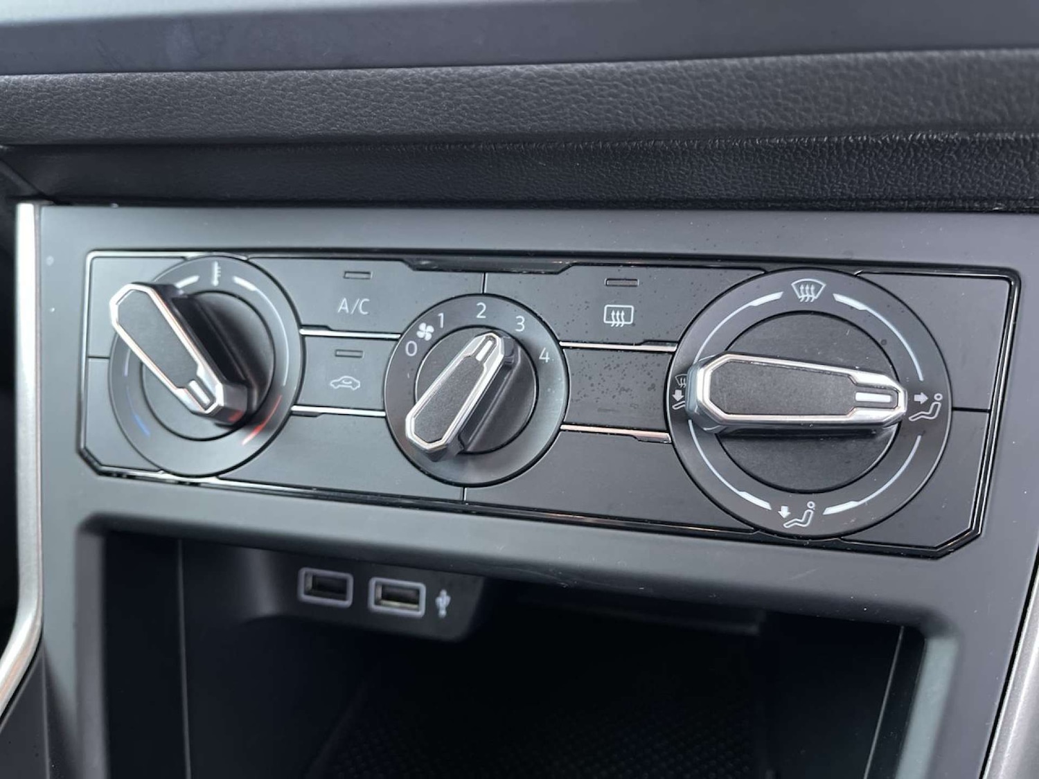 Used Volkswagen Polo 2018 for sale - 76602152: Photo 44