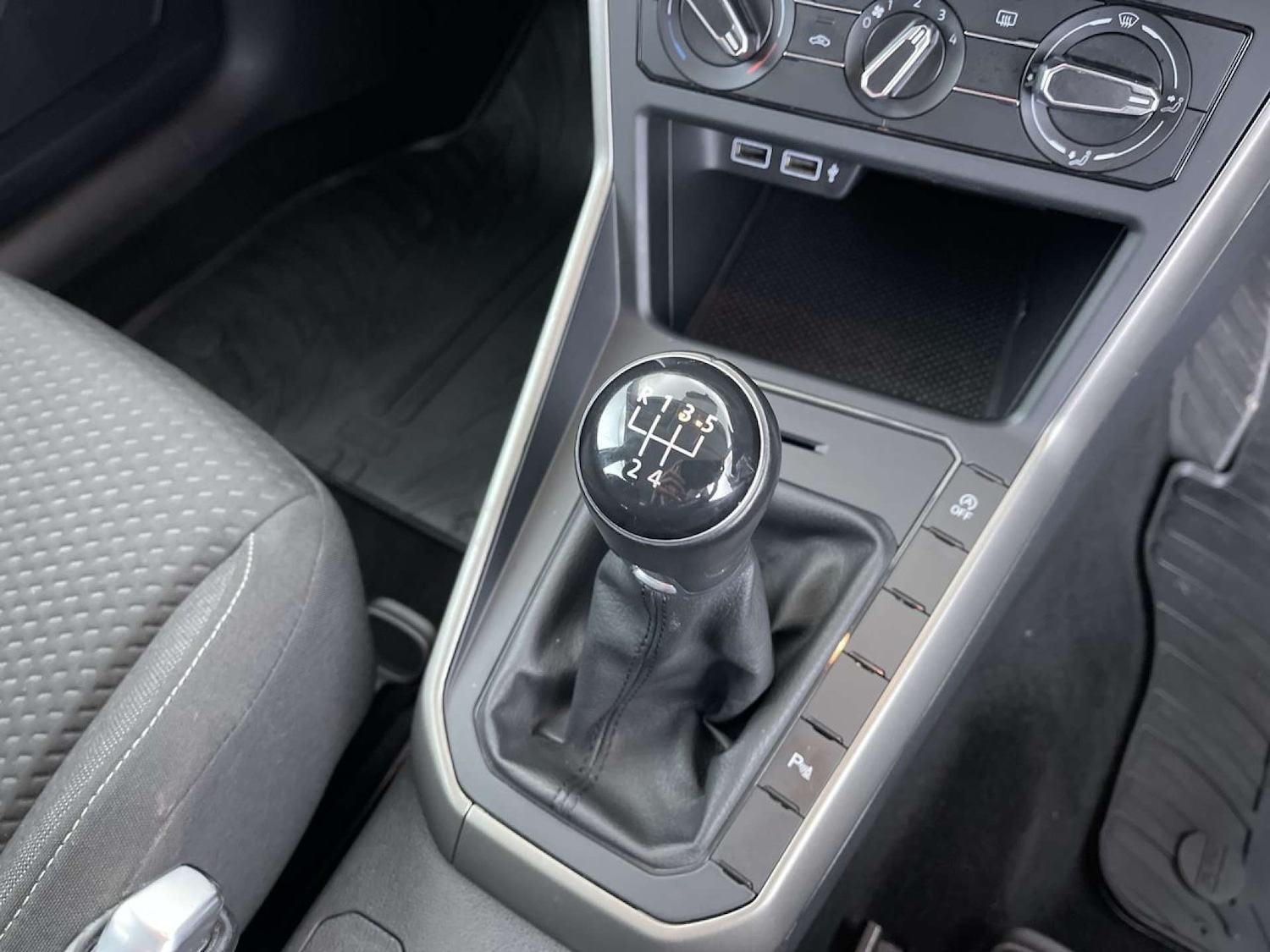 Used Volkswagen Polo 2018 for sale - 76602152: Photo 47