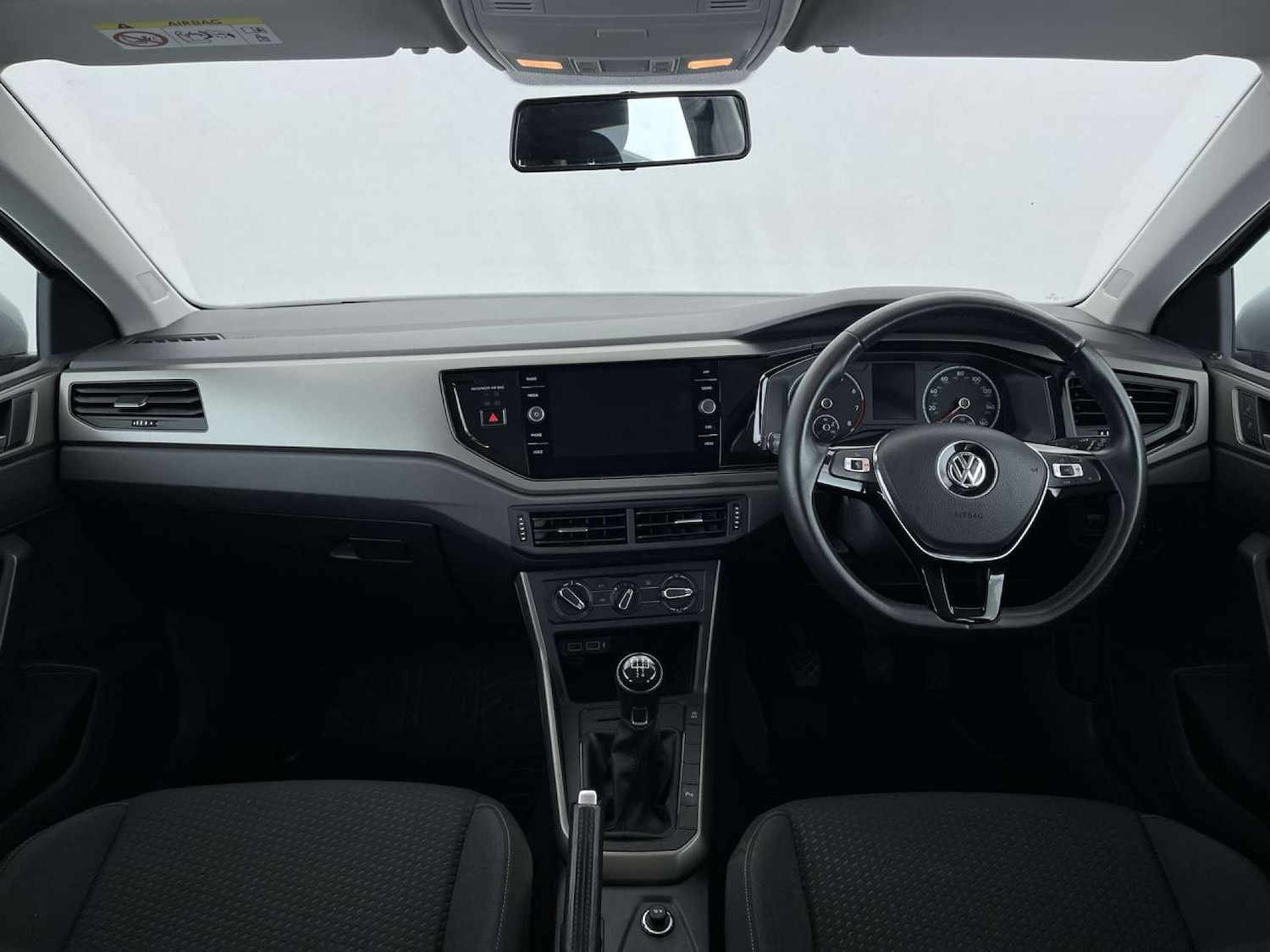 Used Volkswagen Polo 2018 for sale - 76602152: Photo 8