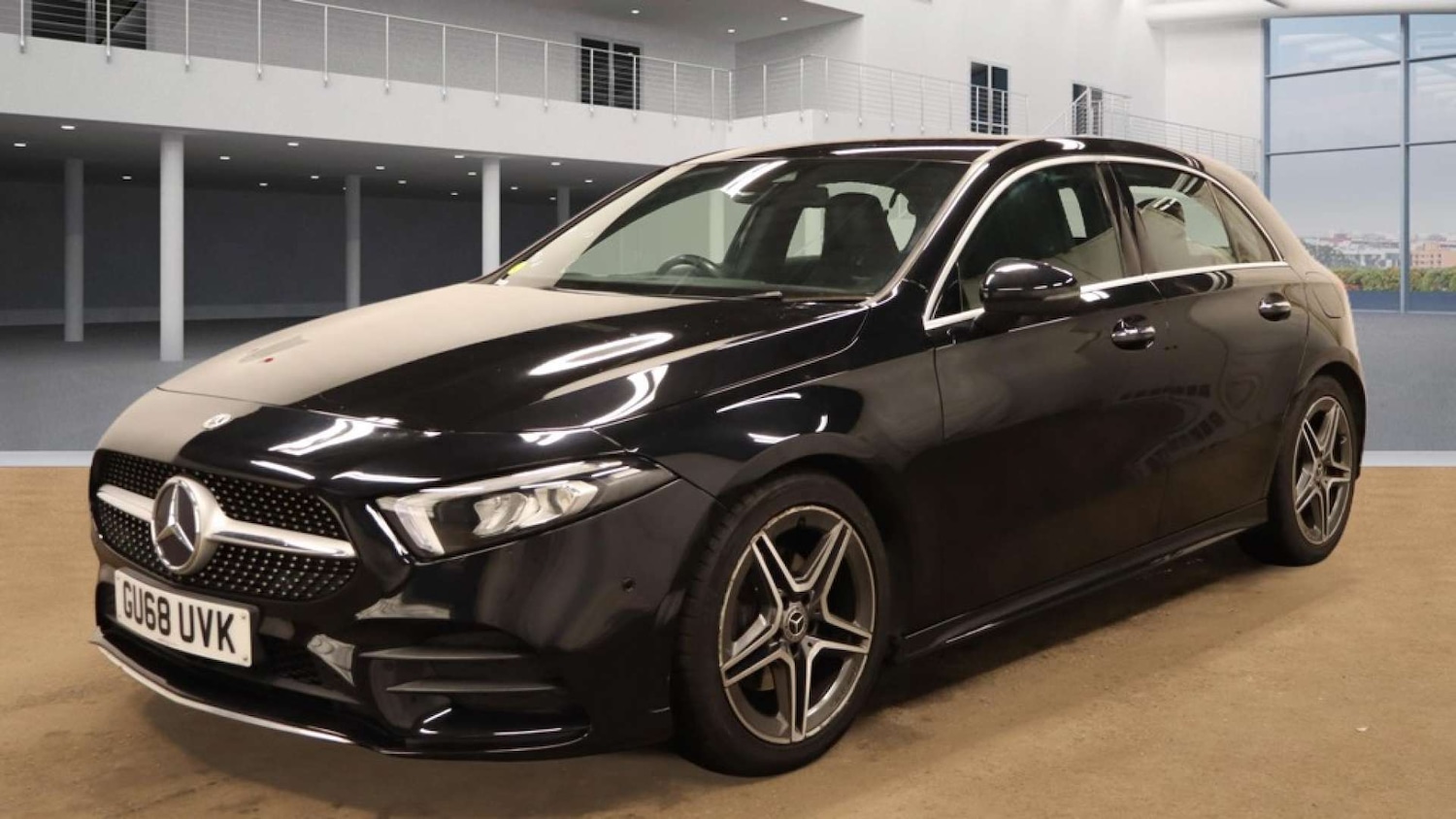 Used Mercedes-Benz A-Class 2018 for sale - 77963151: Photo 2