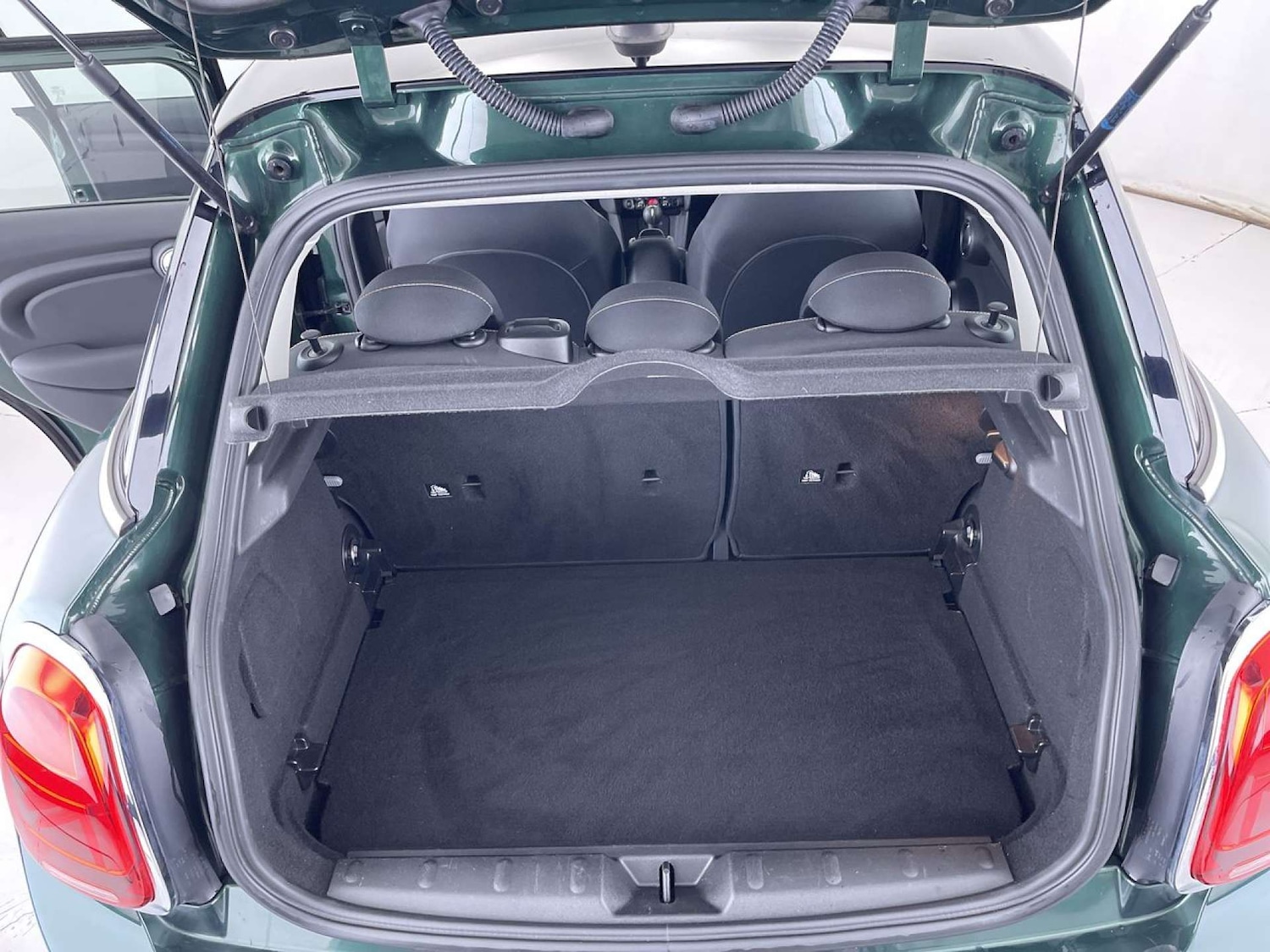 Used MINI Hatch 2019 for sale - 76830220: Photo 10