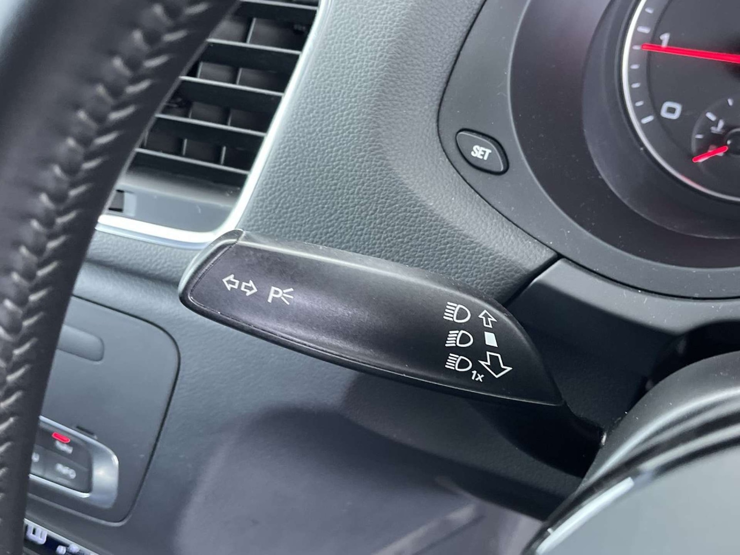 Used Audi Q3 2013 for sale - 76625869: Photo 51