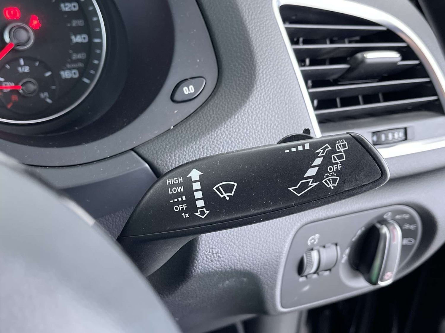 Used Audi Q3 2013 for sale - 76625869: Photo 52