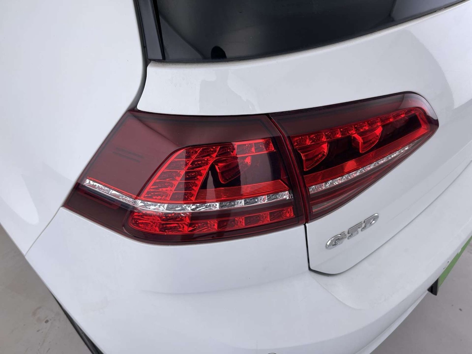 Used Volkswagen Golf 2016 for sale - 76829875: Photo 20