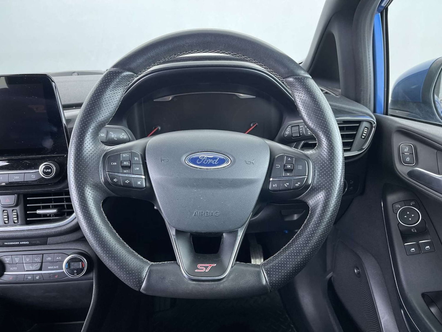 Used Ford Fiesta 2018 for sale - 76319146: Photo 34