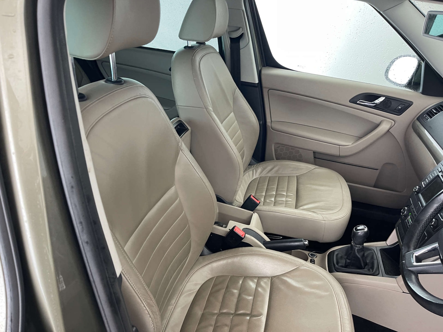 Used Skoda Yeti 2014 for sale - 77469821: Photo 9