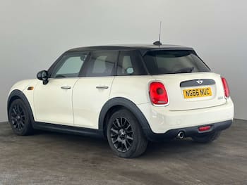Used MINI Hatch 2017 for sale - 79692935: Photo