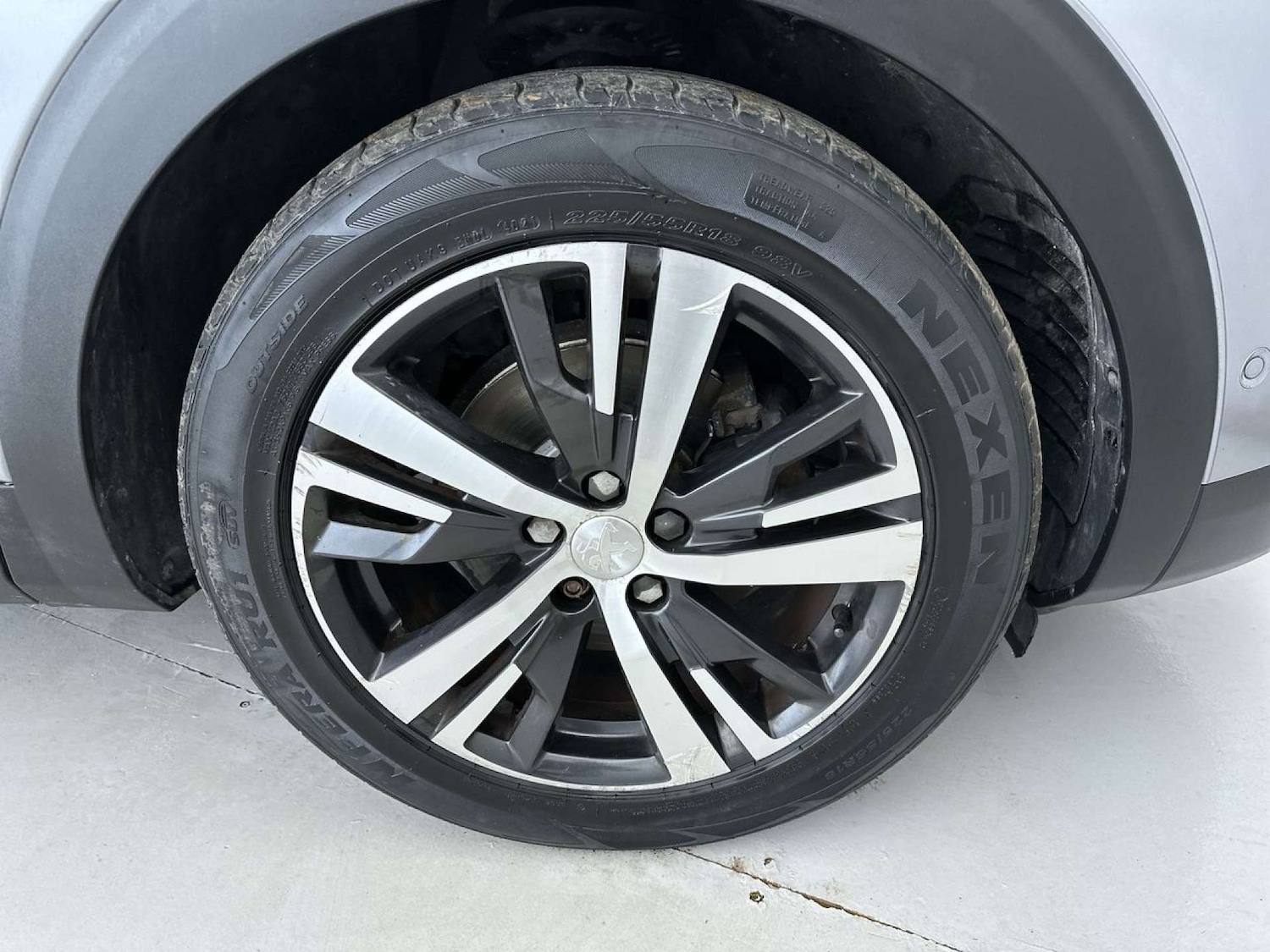 Used Peugeot 3008 2017 for sale - 77469835: Photo 24