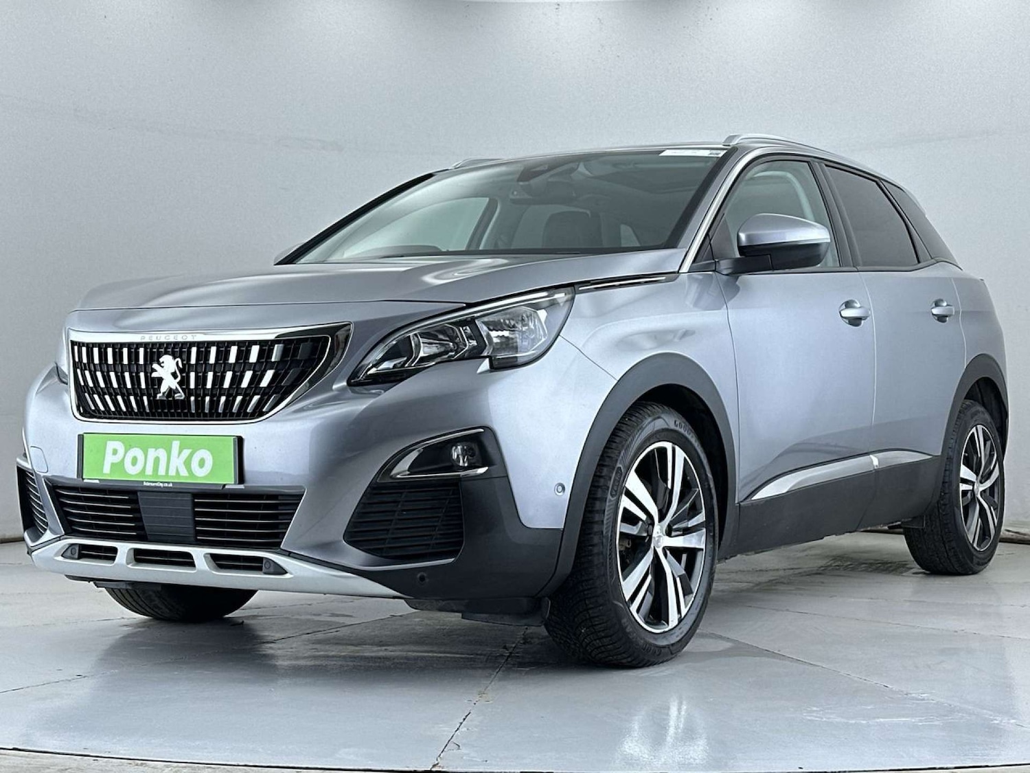 Used Peugeot 3008 2017 for sale - 77469835: Photo 4