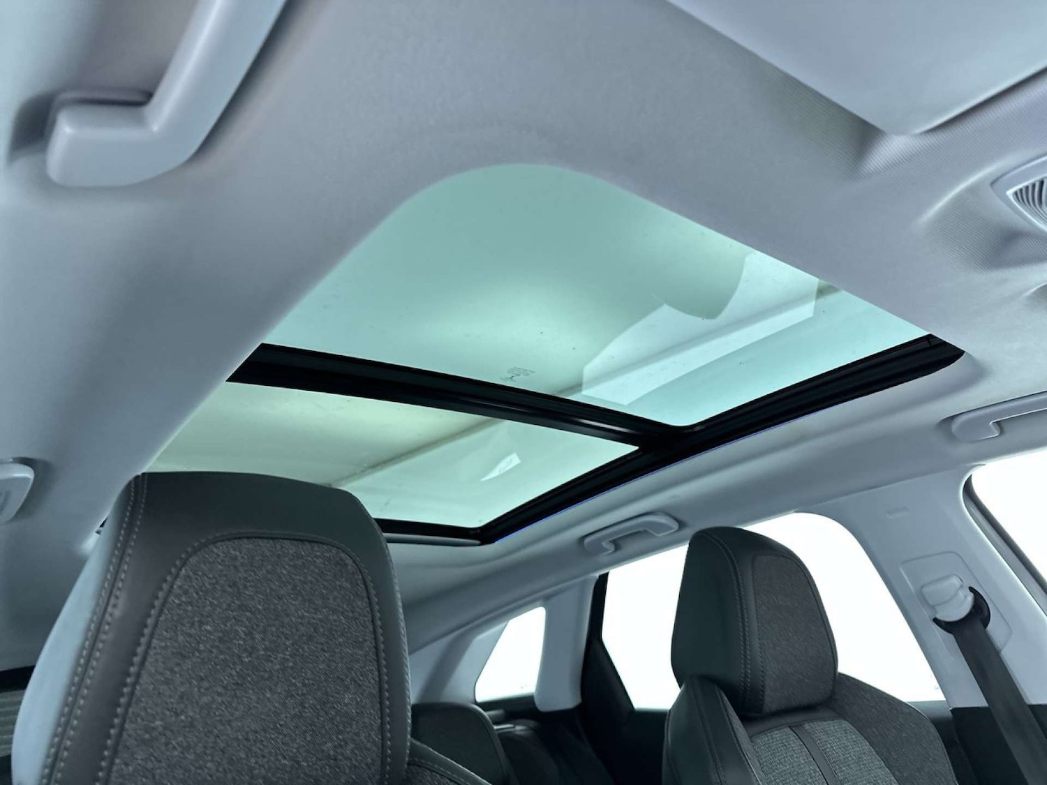 Used Peugeot 3008 2017 for sale - 77469835: Photo 57