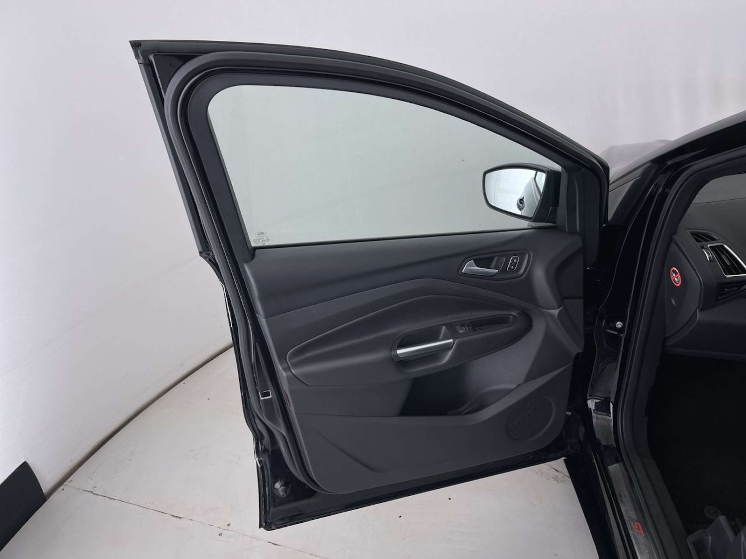 Used Ford Kuga 2017 for sale - 76602007: Photo 27