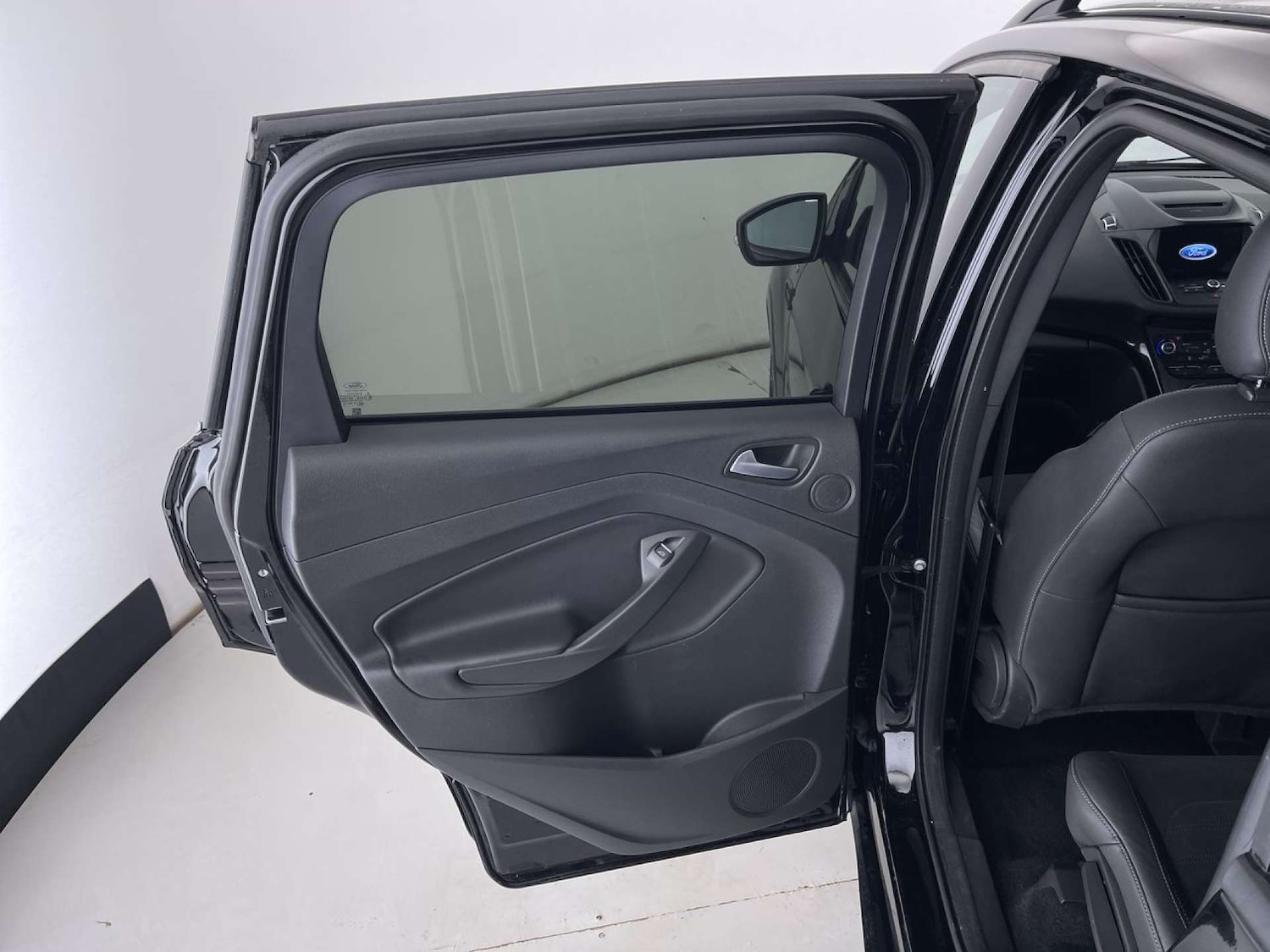 Used Ford Kuga 2017 for sale - 76602007: Photo 28