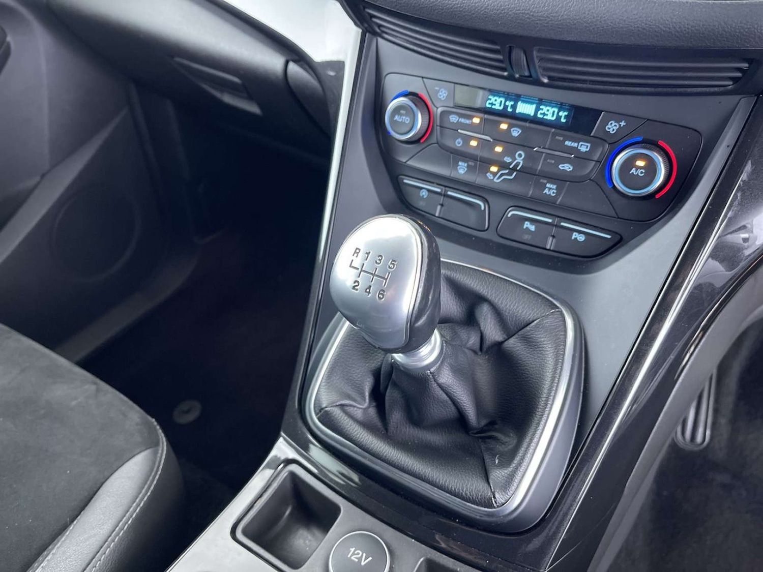 Used Ford Kuga 2017 for sale - 76602007: Photo 48