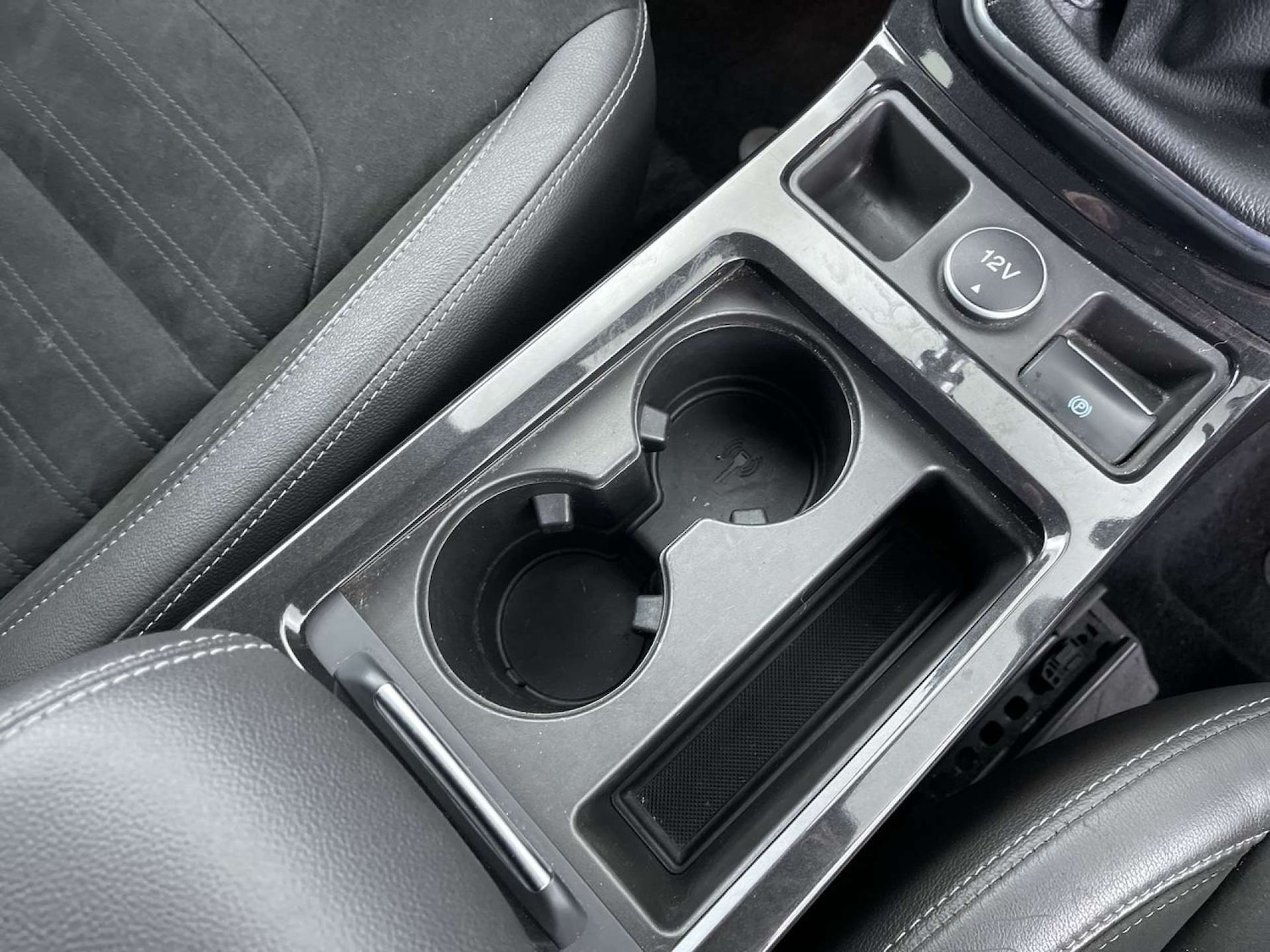 Used Ford Kuga 2017 for sale - 76602007: Photo 49