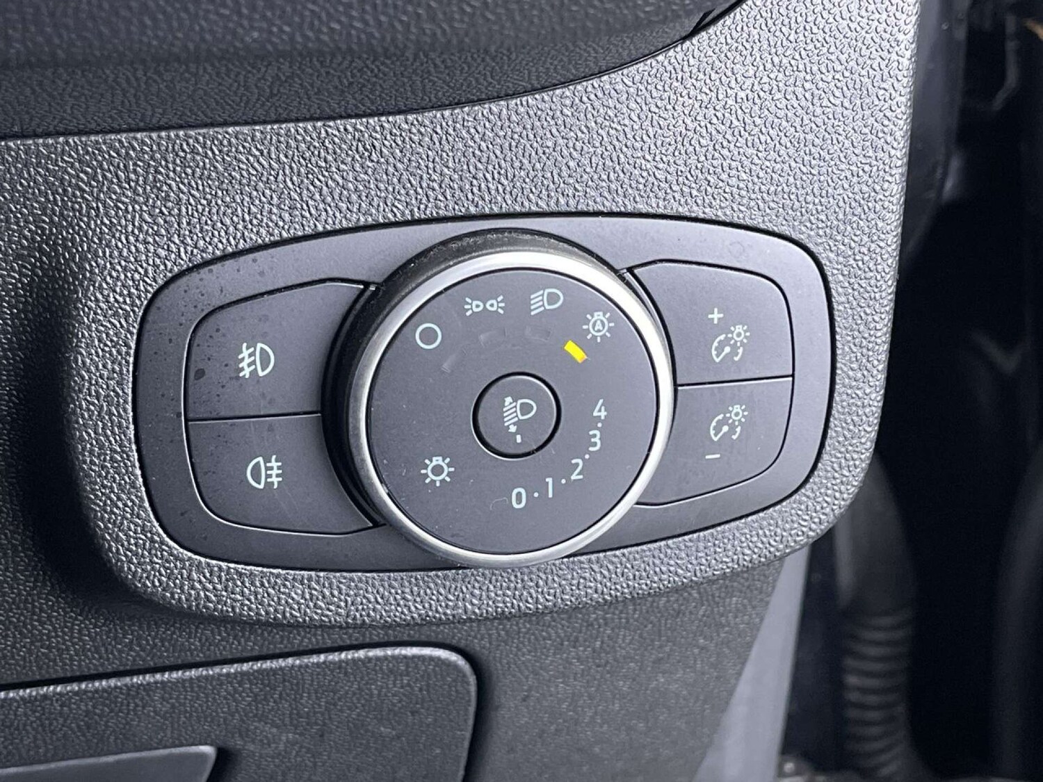 Used Ford Fiesta 2018 for sale - 76651342: Photo 49