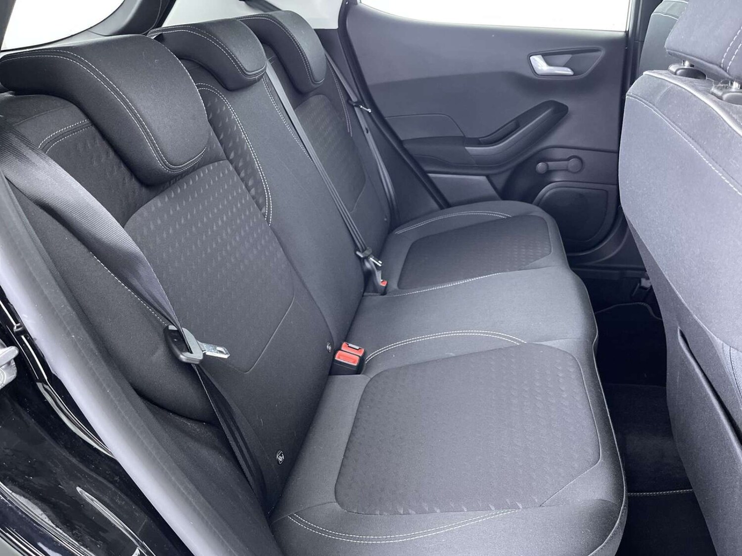 Used Ford Fiesta 2018 for sale - 76651342: Photo 9