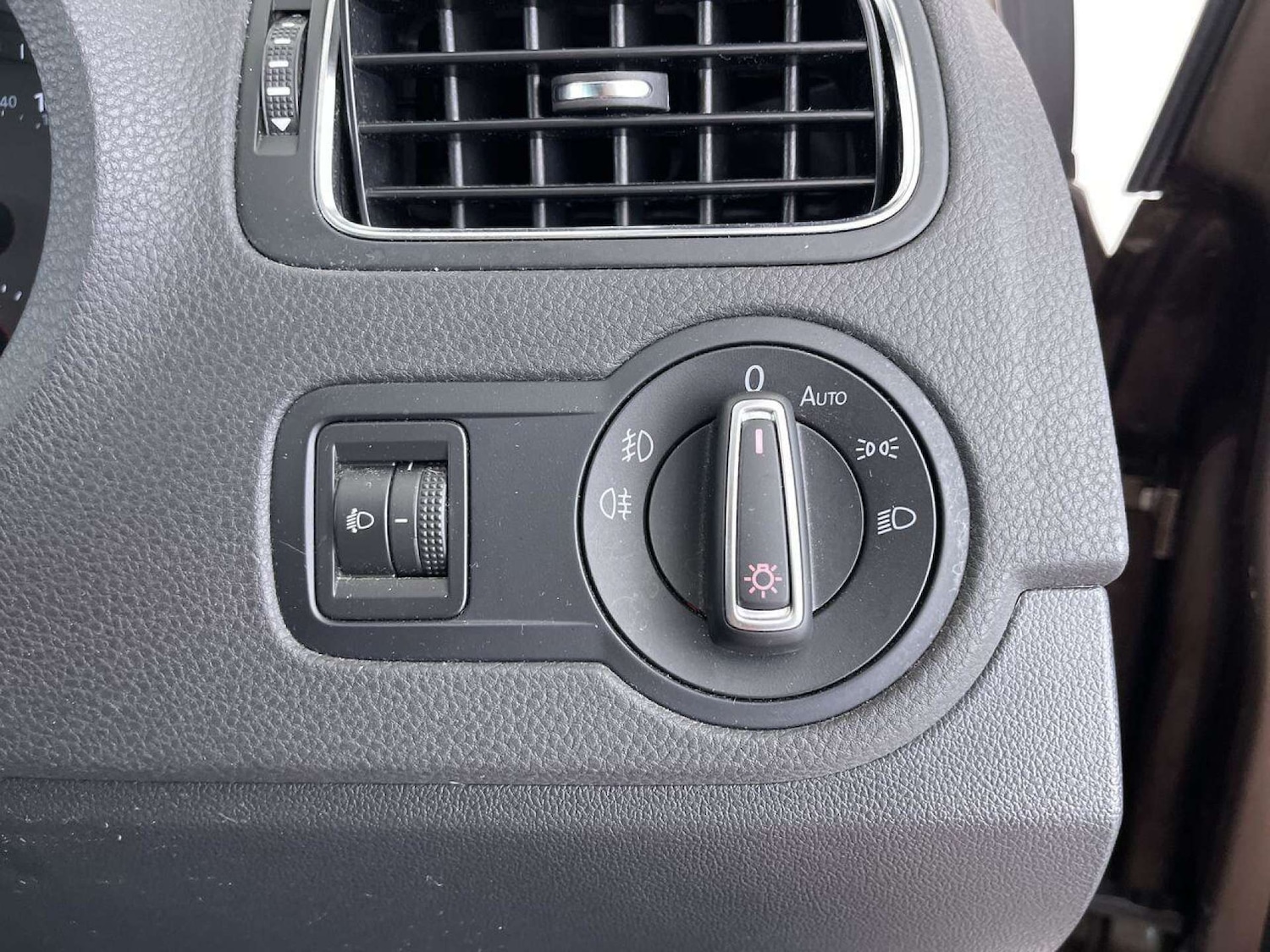 Vehicle 49