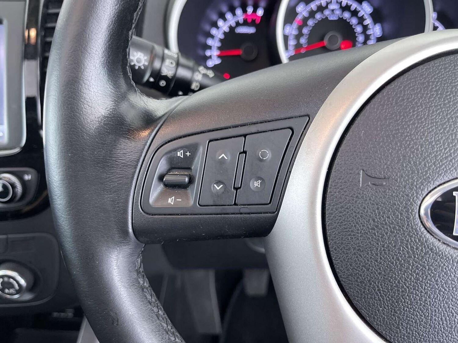 Used Kia Venga 2017 for sale - 75958167: Photo 53