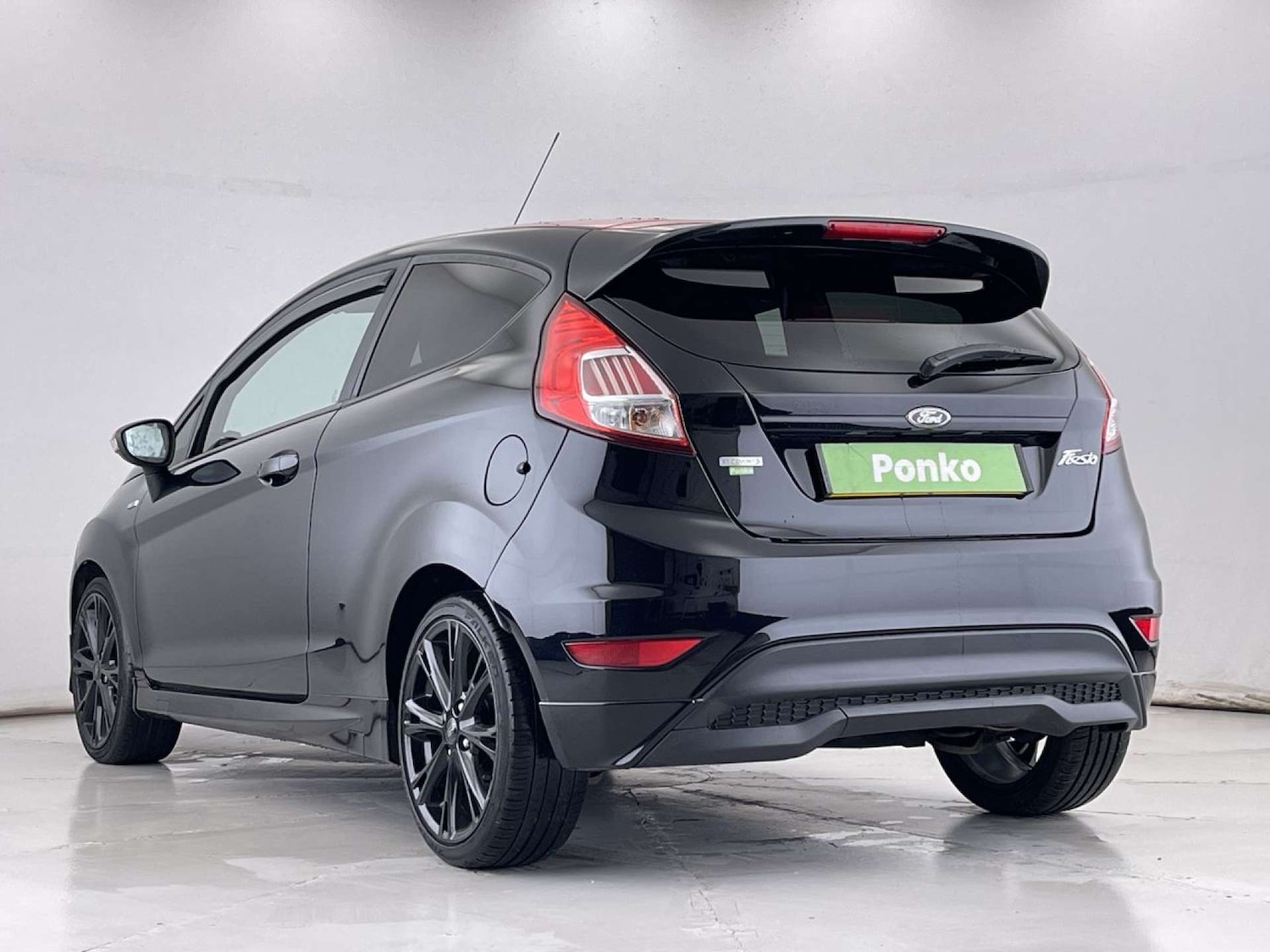 Used Ford Fiesta 2016 for sale - 77590650: Photo 3