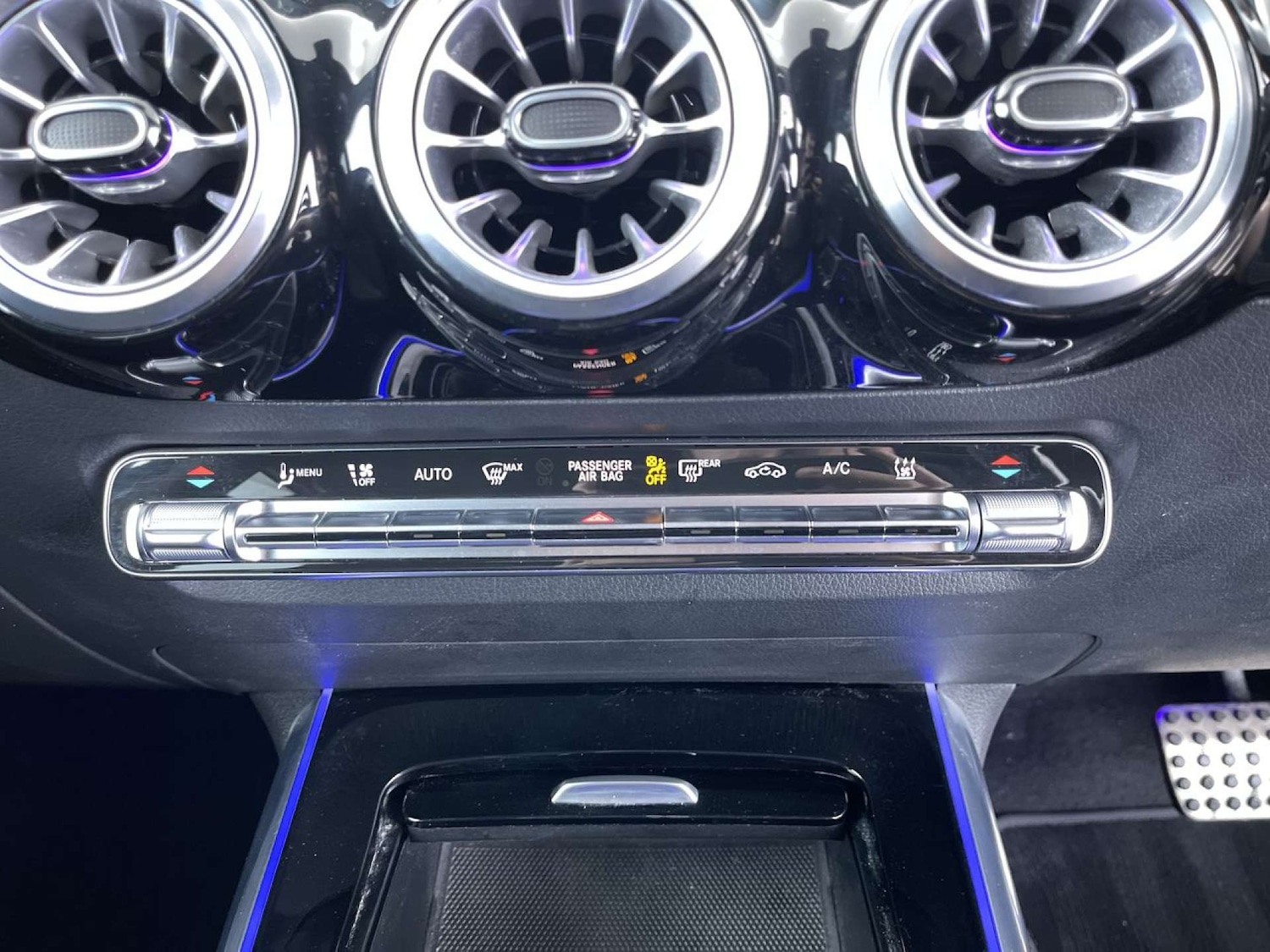 Used Mercedes-Benz EQA 2021 for sale - 76143256: Photo 45