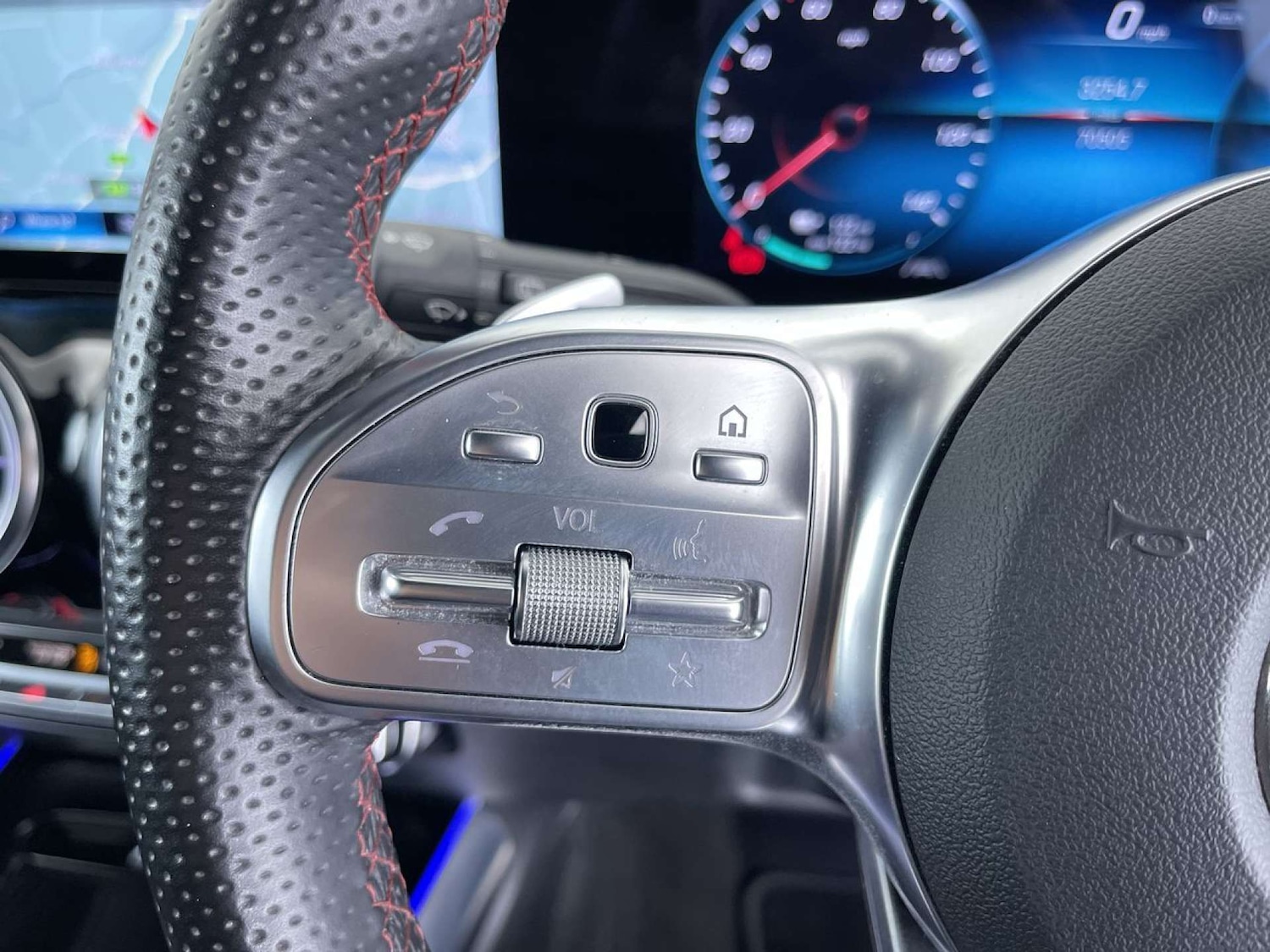 Used Mercedes-Benz EQA 2021 for sale - 76143256: Photo 51