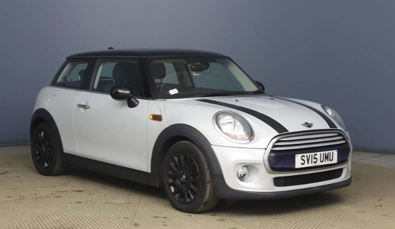 Used MINI Hatch 2015 for sale - 76735804: Photo 1