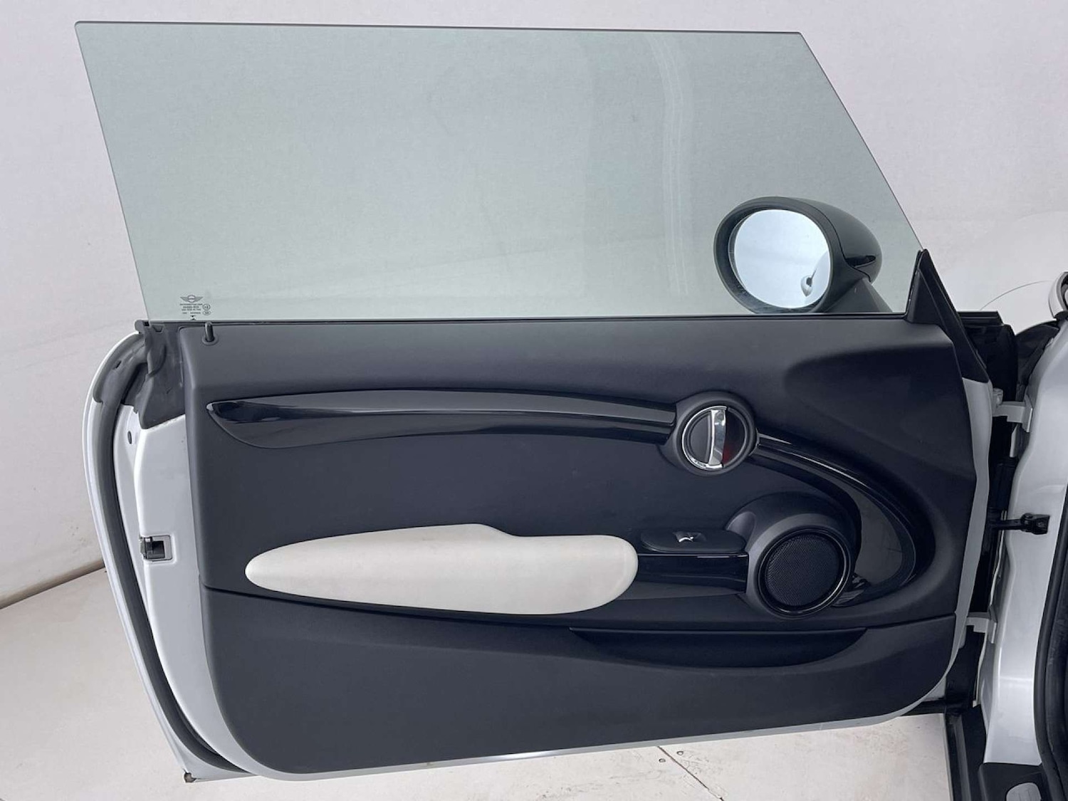 Used MINI Hatch 2015 for sale - 76735804: Photo 27