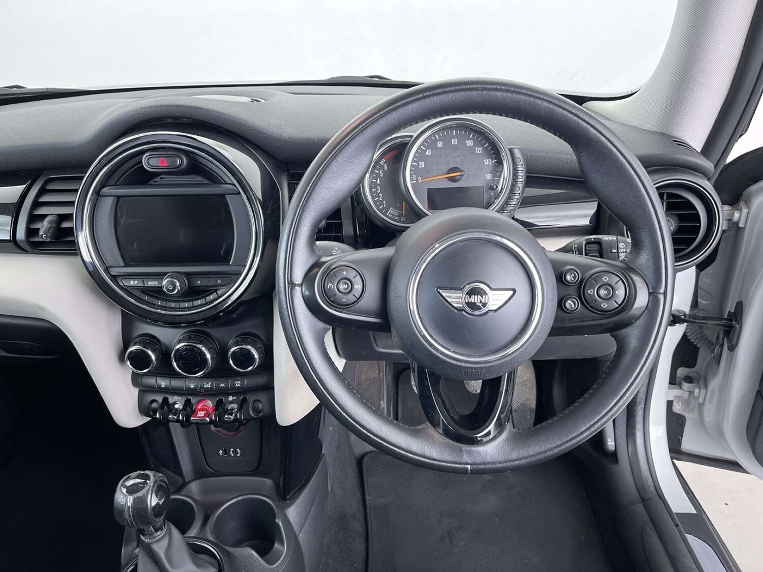 Used MINI Hatch 2015 for sale - 76735804: Photo 33