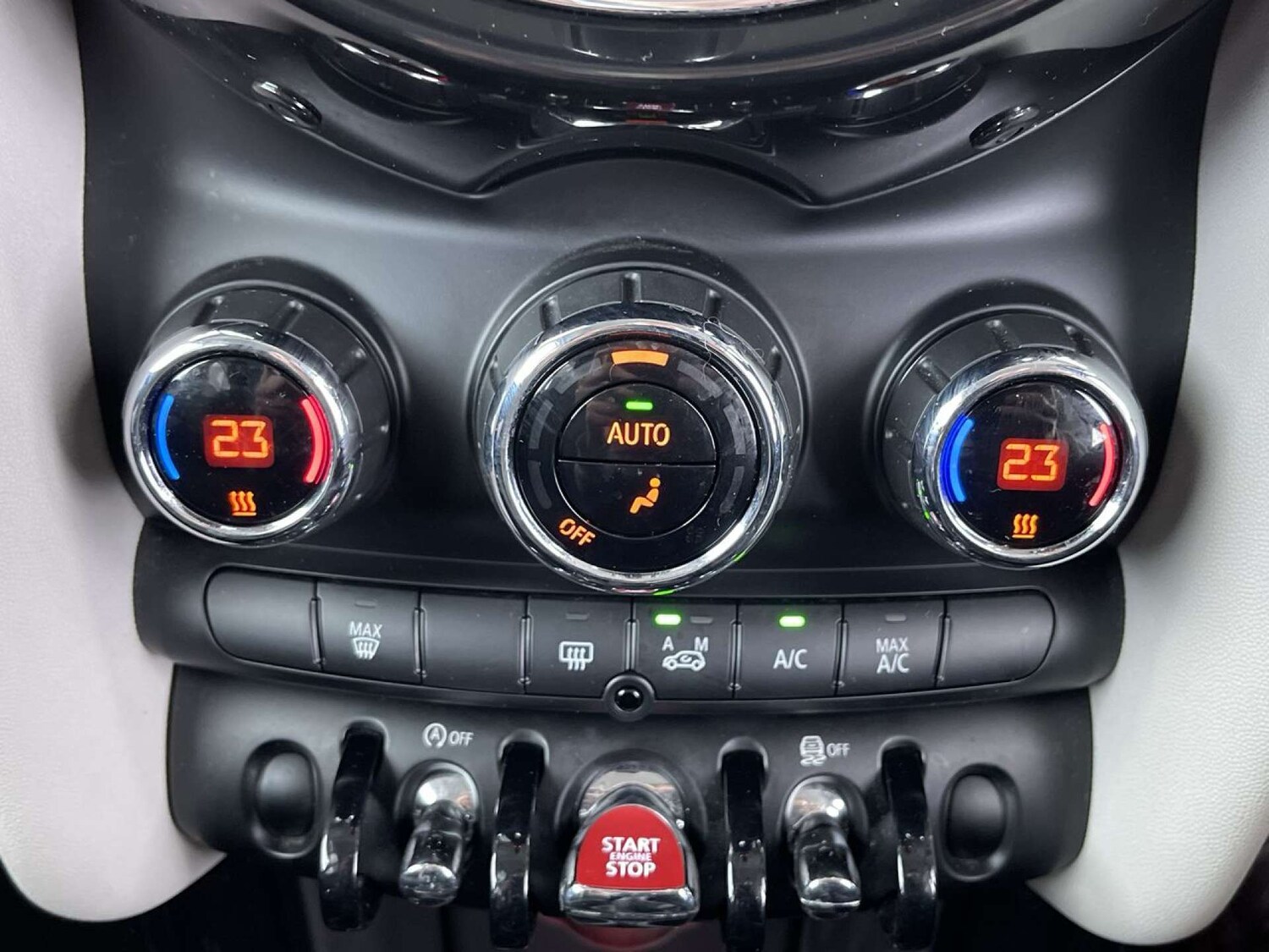 Used MINI Hatch 2015 for sale - 76735804: Photo 41