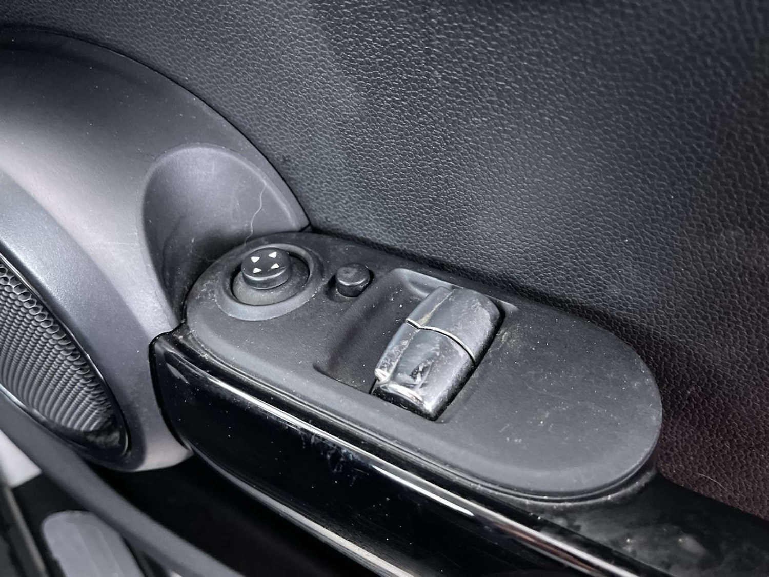 Used MINI Hatch 2015 for sale - 76735804: Photo 48