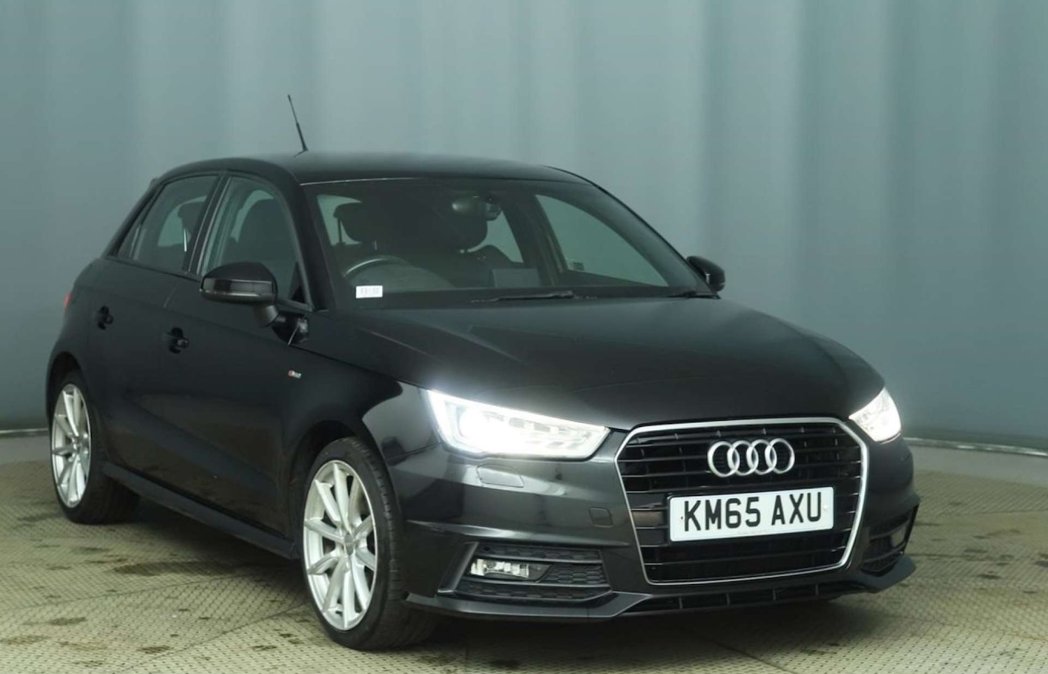 Used Audi A1 2015 for sale - 76602027: Photo 1