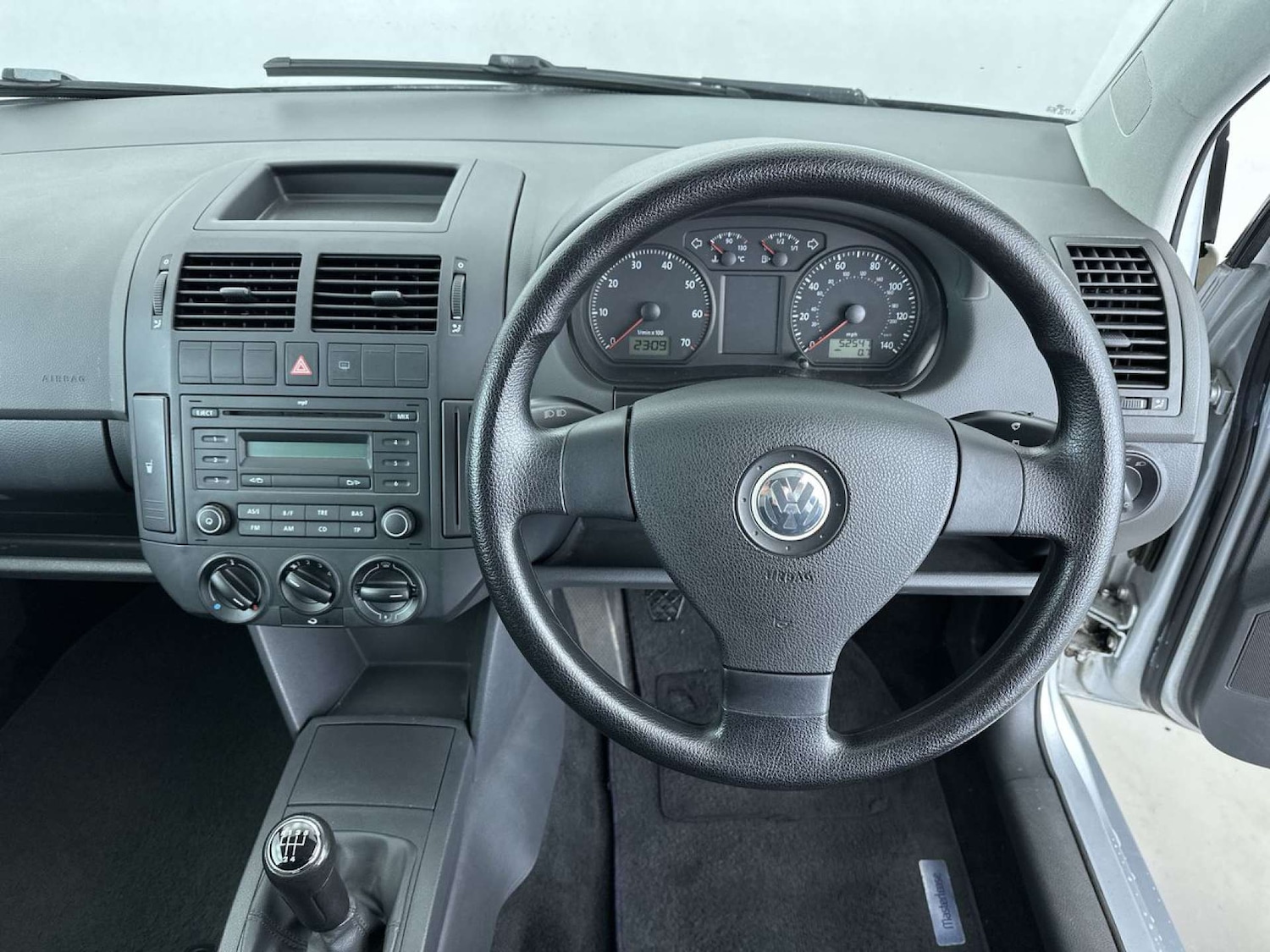 Used Volkswagen Polo 2007 for sale - 77931918: Photo 28