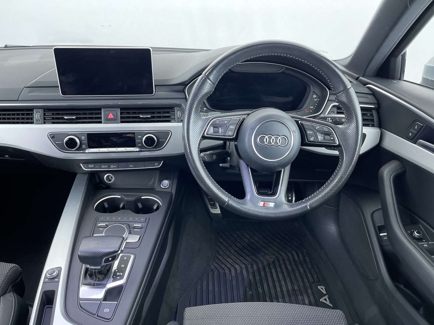 Used Audi A4 2017 for sale - 76493589: Photo 35