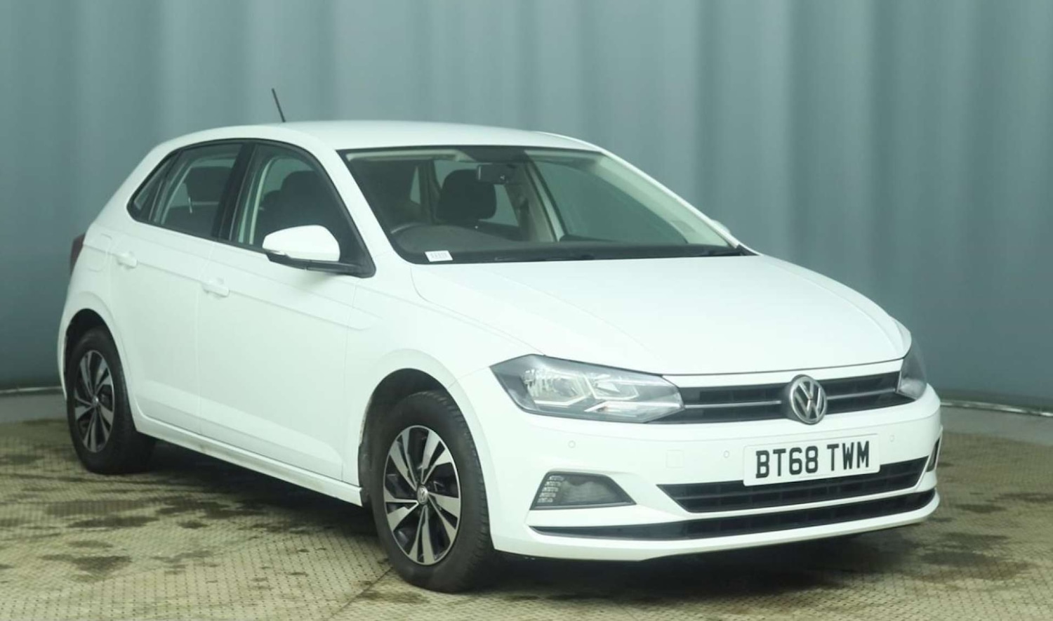 Used Volkswagen Polo 2018 for sale - 77735108: Photo 1
