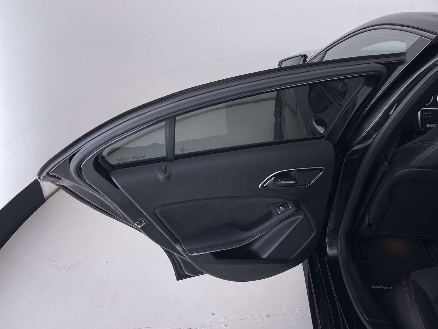 Used Mercedes-Benz A-Class 2017 for sale - 76698036: Photo 28