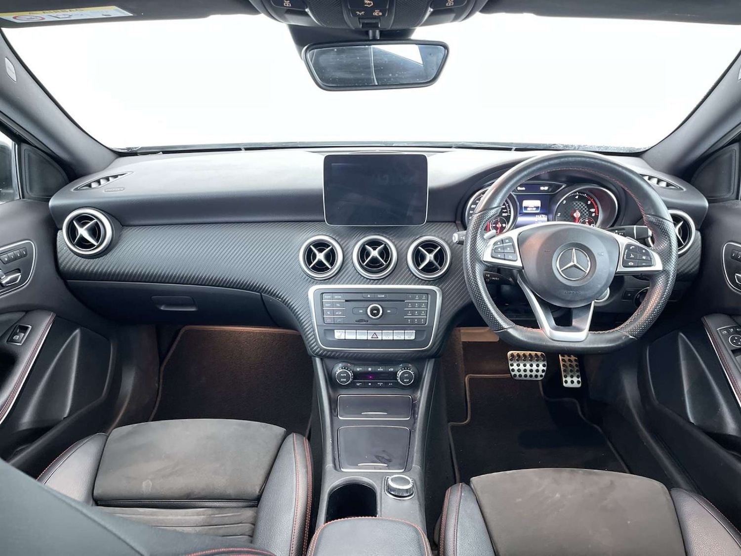 Used Mercedes-Benz A-Class 2017 for sale - 76698036: Photo 8