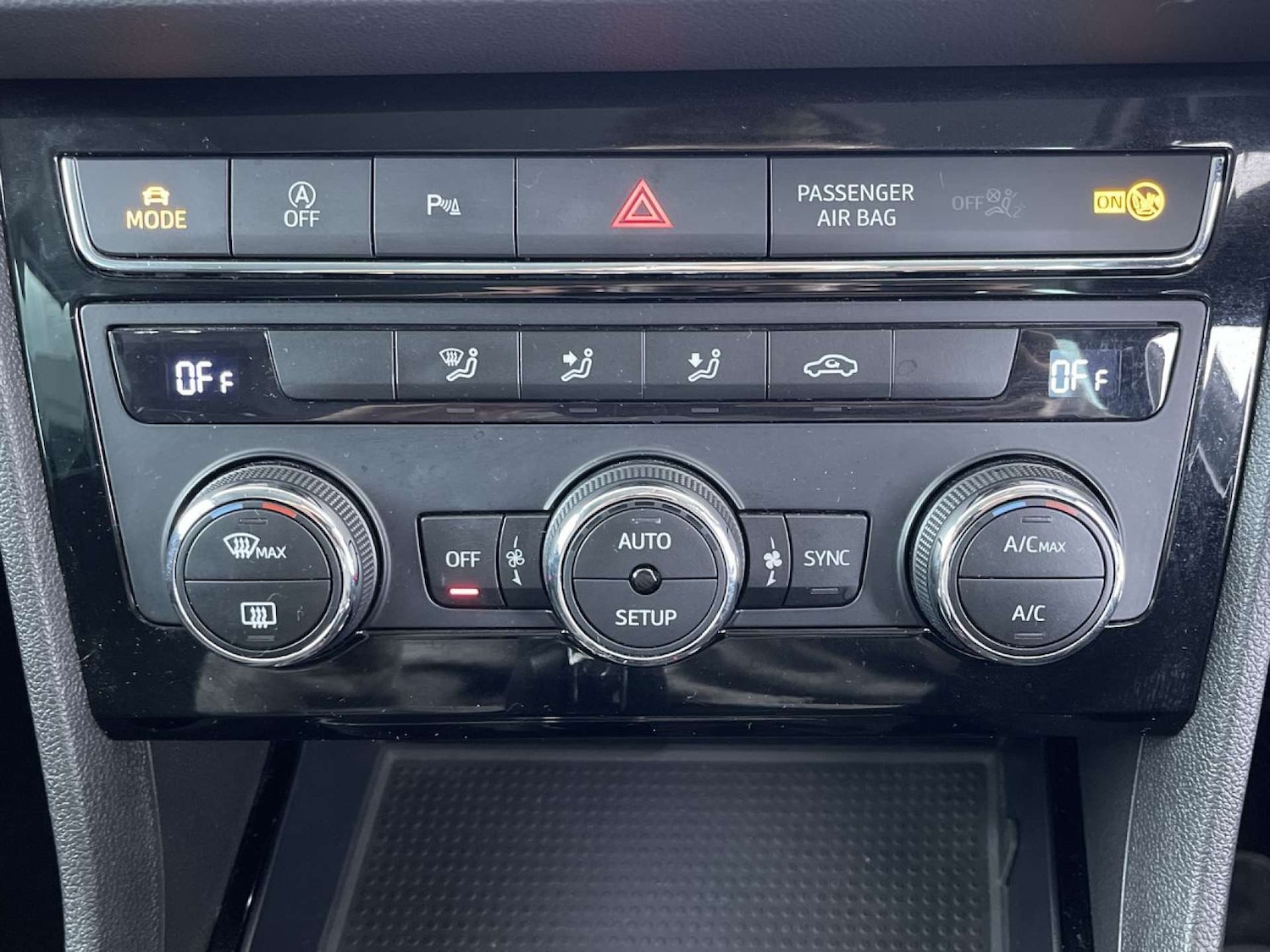 Used SEAT Leon 2018 for sale - 77272747: Photo 44