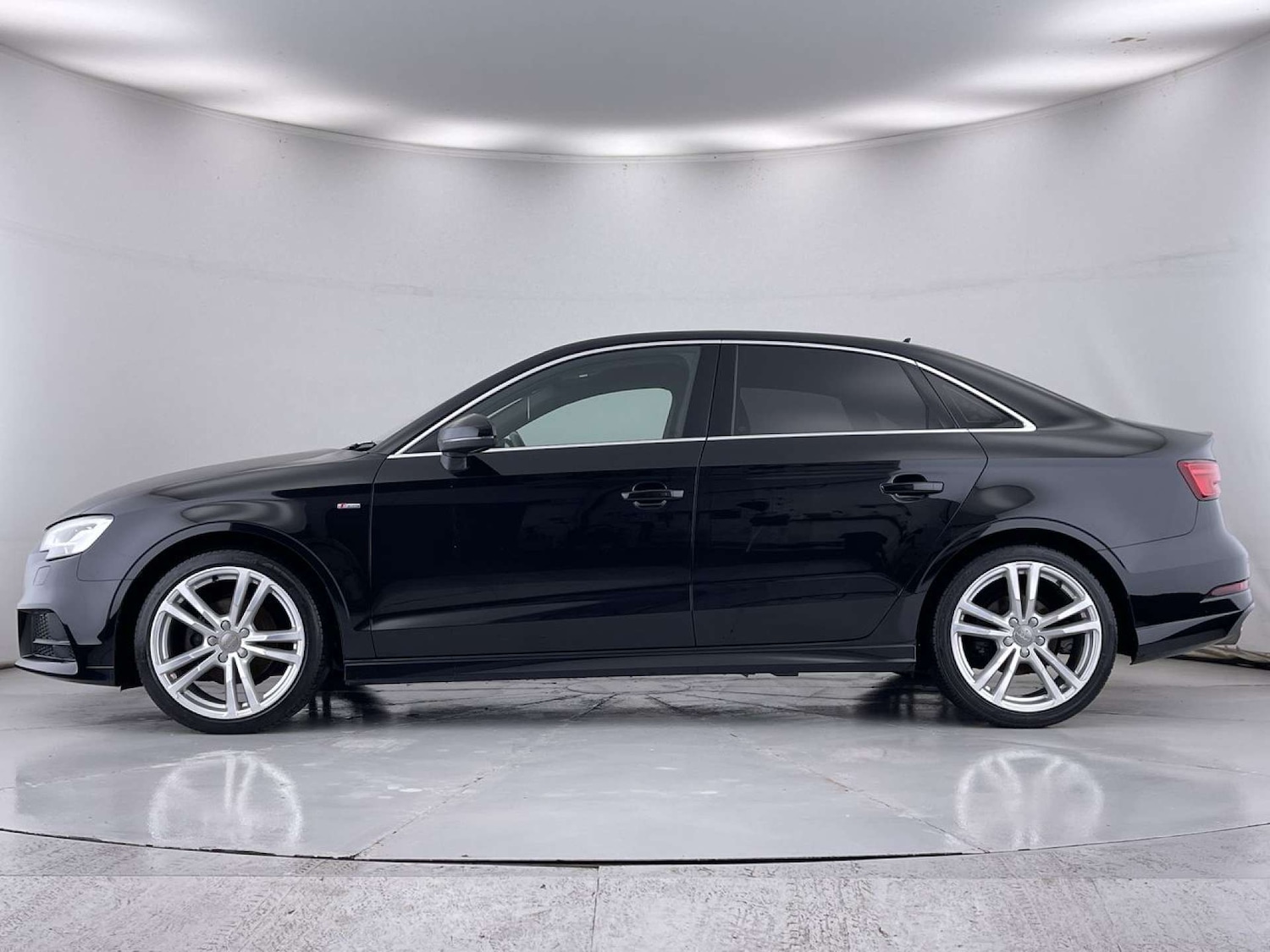 Used Audi A3 2018 for sale - 77792539: Photo 16