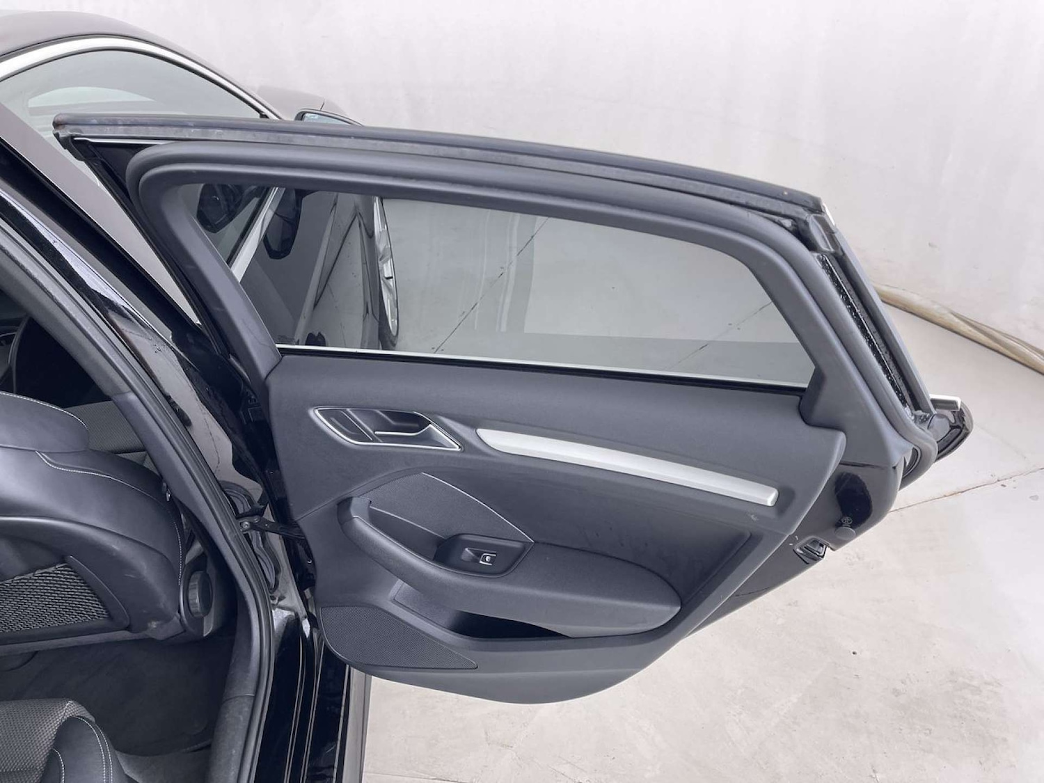 Used Audi A3 2018 for sale - 77792539: Photo 30